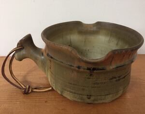 Ridker Handcrafted Thrown Stoneware Studio Pottery Large Double Spout Soup Bowl